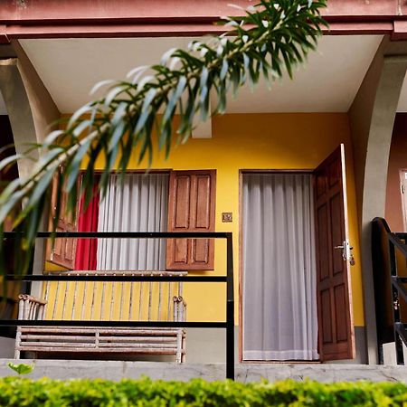 Andasibe Lemurs Lodge エクステリア 写真